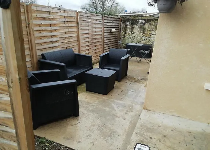 Studio Route De Gougues